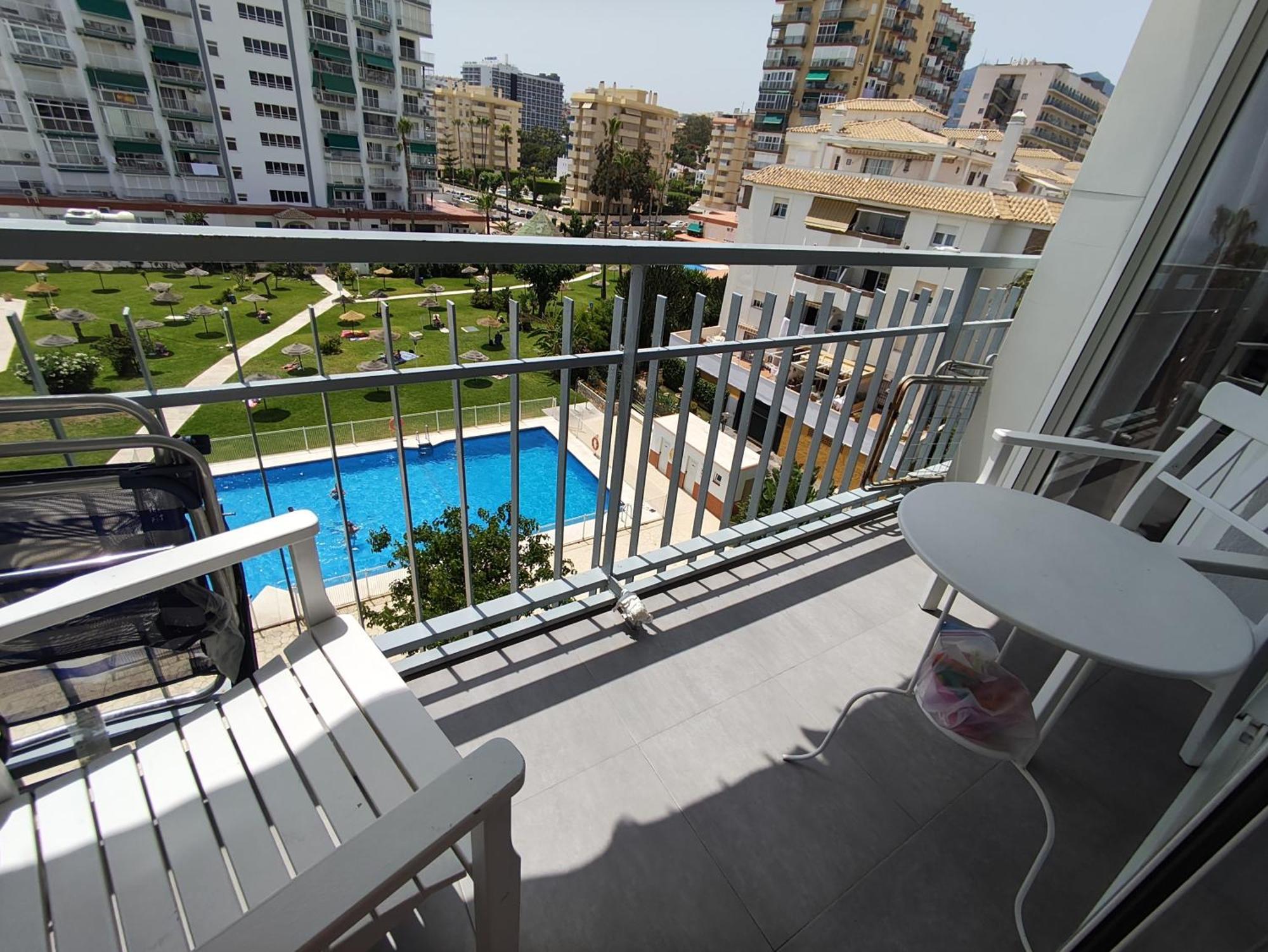 M1 403 Frontal Al Mar Vistas Terraza Y Wifi Benalmadena